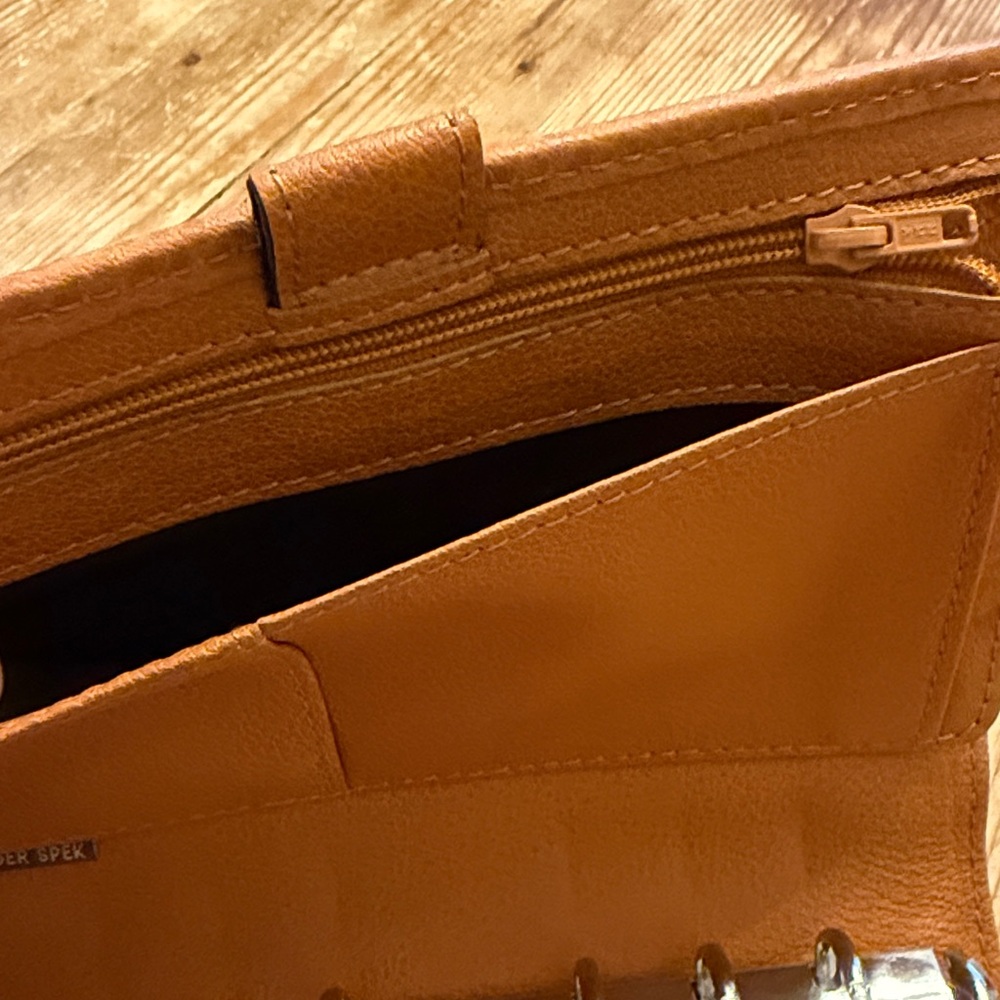 Leather Planner Organizer in Tan - Classic Home Office Accessory - Picture 7 of 13